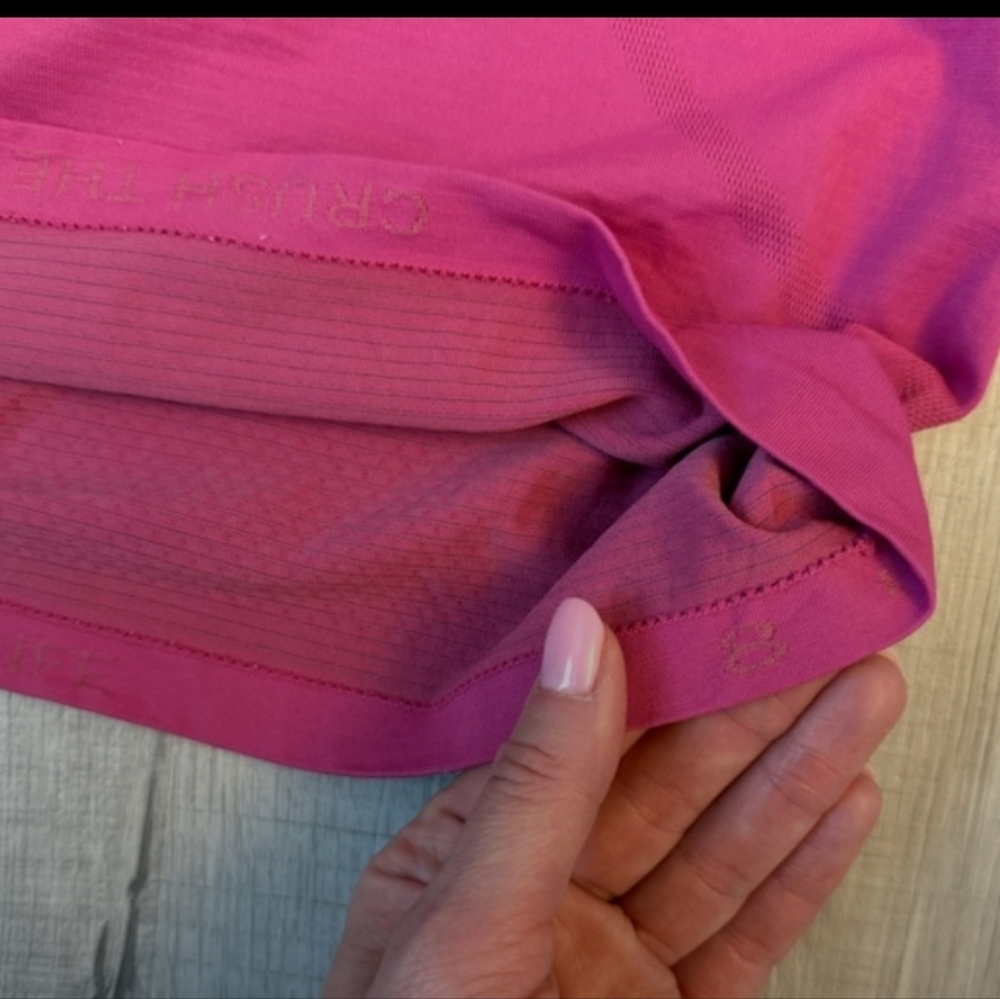 Lululemon Swiftly Tech Racerback Tank 8 - Picture 5 of 7